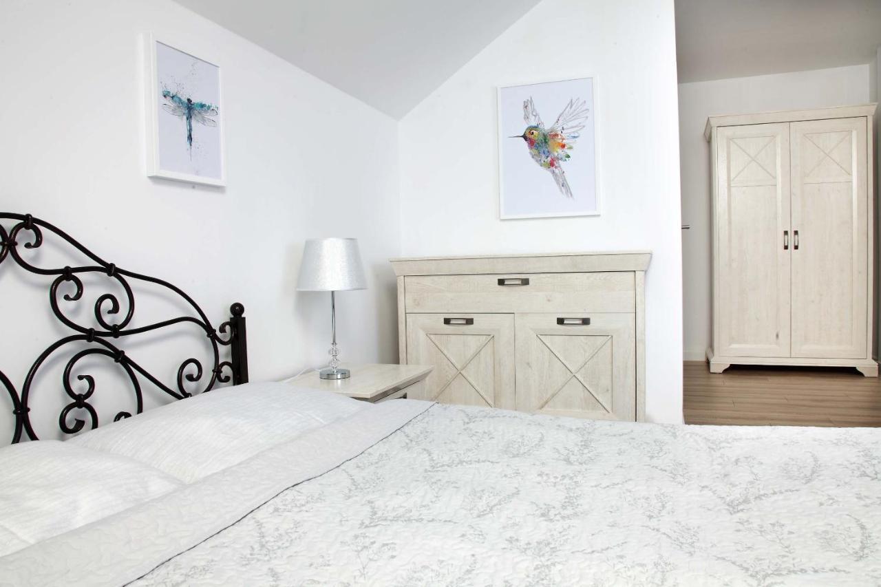 Bryza Apartment Леба Екстериор снимка
