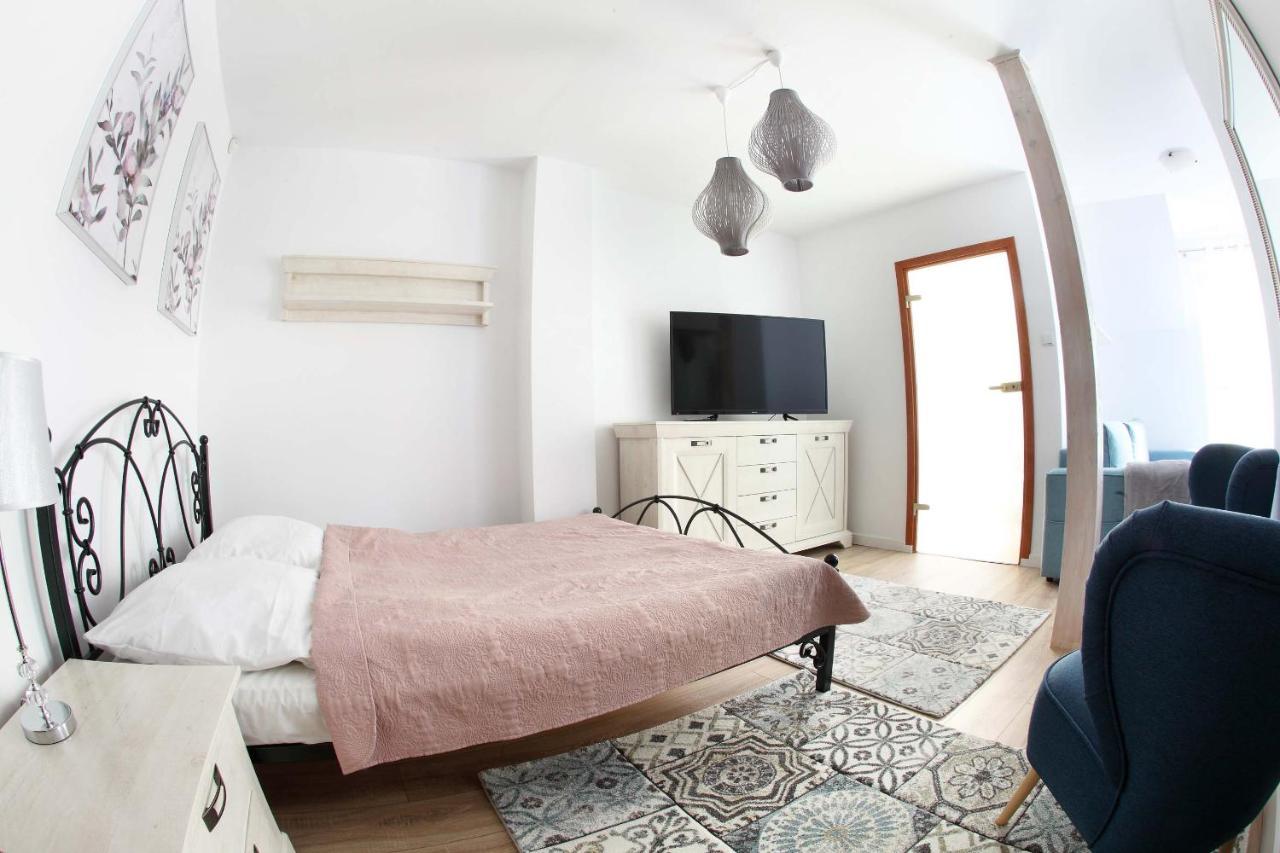 Bryza Apartment Леба Екстериор снимка